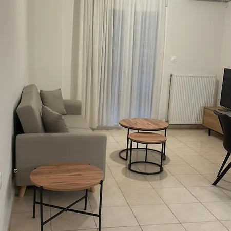 Domus Philippi & Parking *